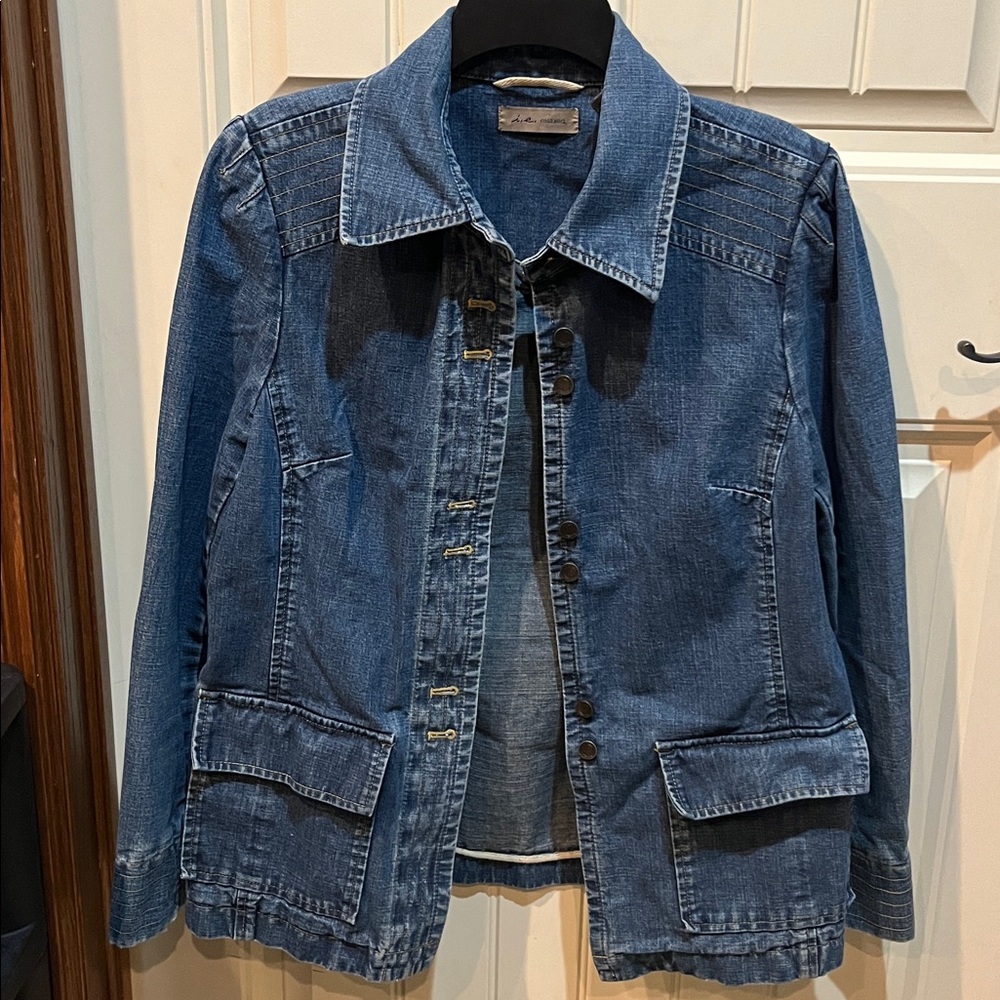 i.e. relaxed Blue Jean Jacket size L women’s